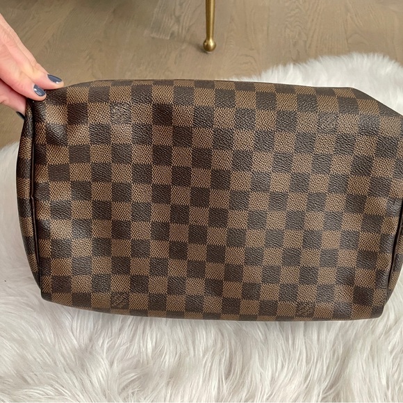 Authentic Louis Vuitton Damier Ebene Speedy 30 - Picture 12 of 12